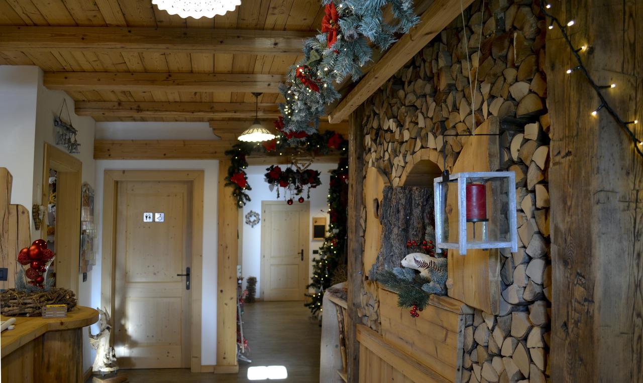 Agriturismo Dalla Natura la Salute Giustino Exterior foto